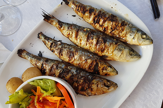 What types of foods make up a healthy diet?